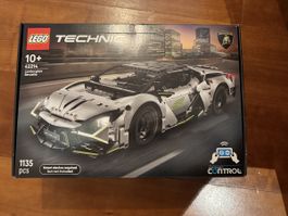 LEGO Technic Lamborghini Revuelto 42214 - Neu & OVP!