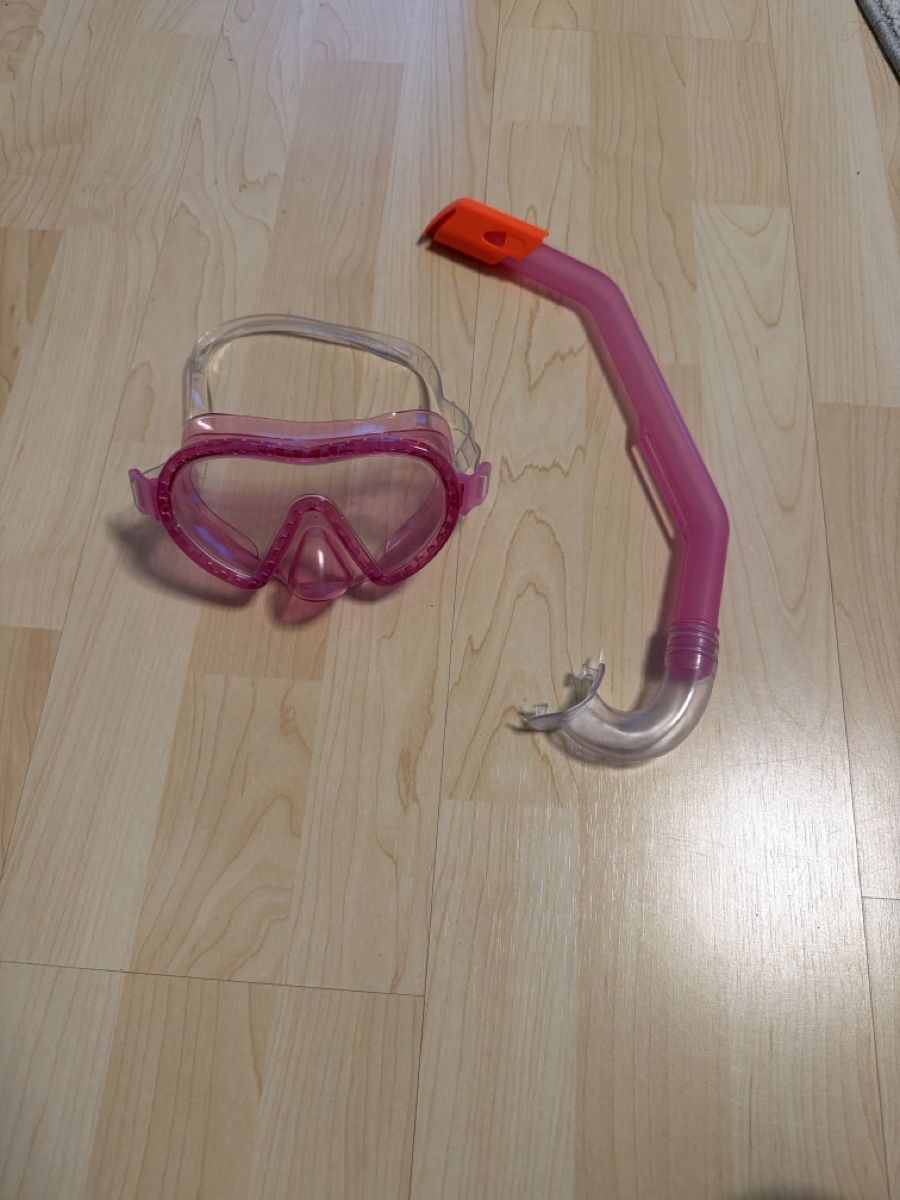 Brillen & Gläser: Taucherbrille mit Schnorchel – Gebraucht aus Samedan von Tiina__93