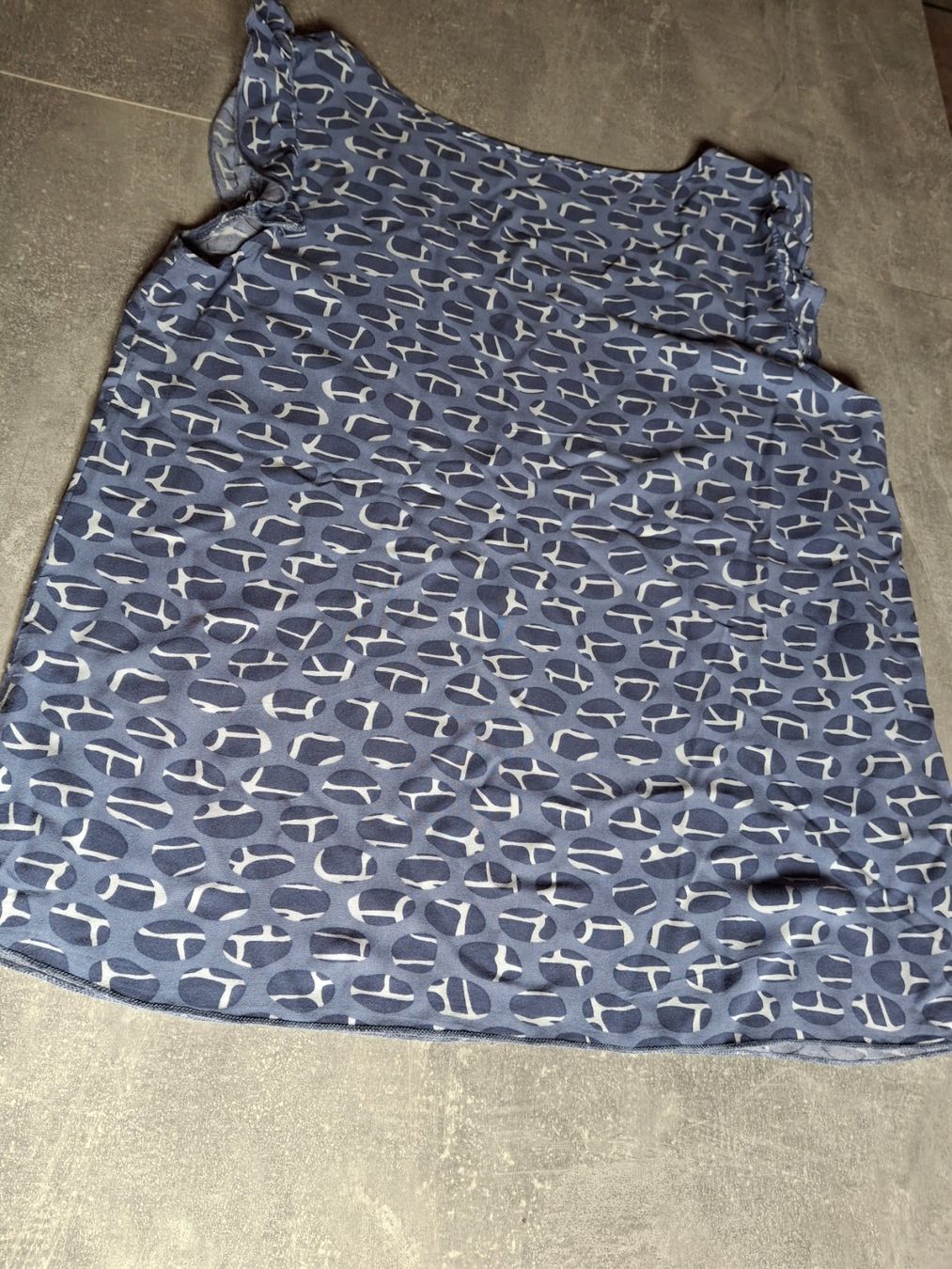 Top: Haut taille M marque Chicorée – Usato da Villiers venduto da san_jn5w 4
