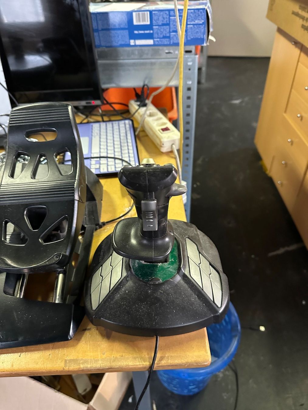 Saitek Controller: Flugsimulator – Gebraucht aus Brügg BE von TSP02 6