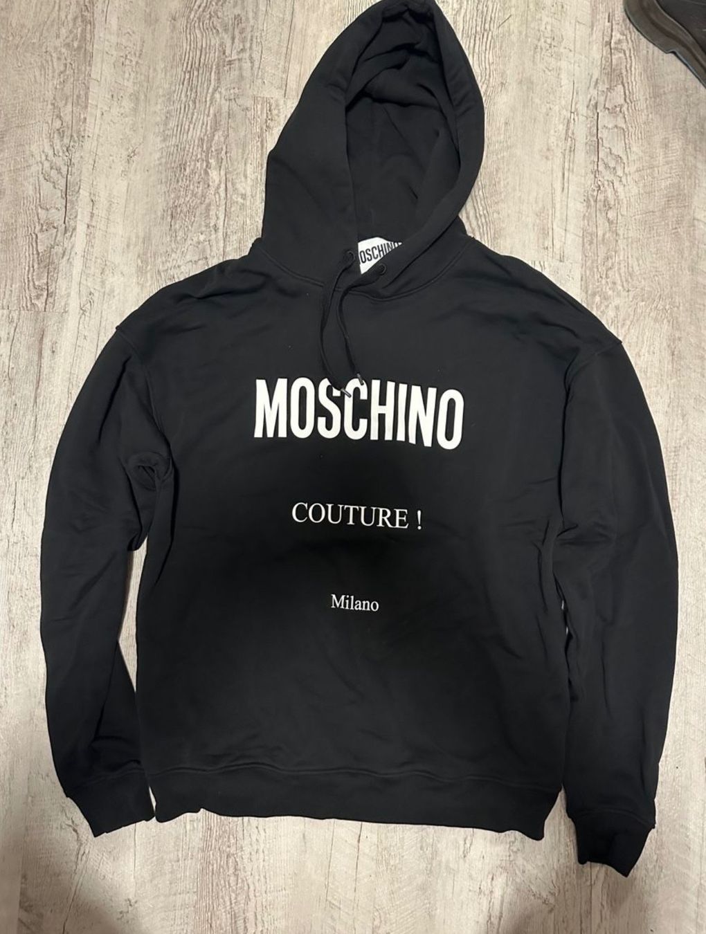 Moschino Maglioni & Felpe: Moschino Hoodie – Nuovo (secondo la descrizione) da Erlinsbach venduto da L.S..