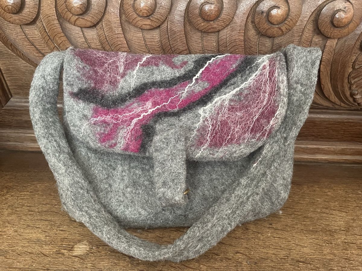 Borse da donna: Filztasche, Pink/ Grau – Usato da Uetikon am See venduto da erz13