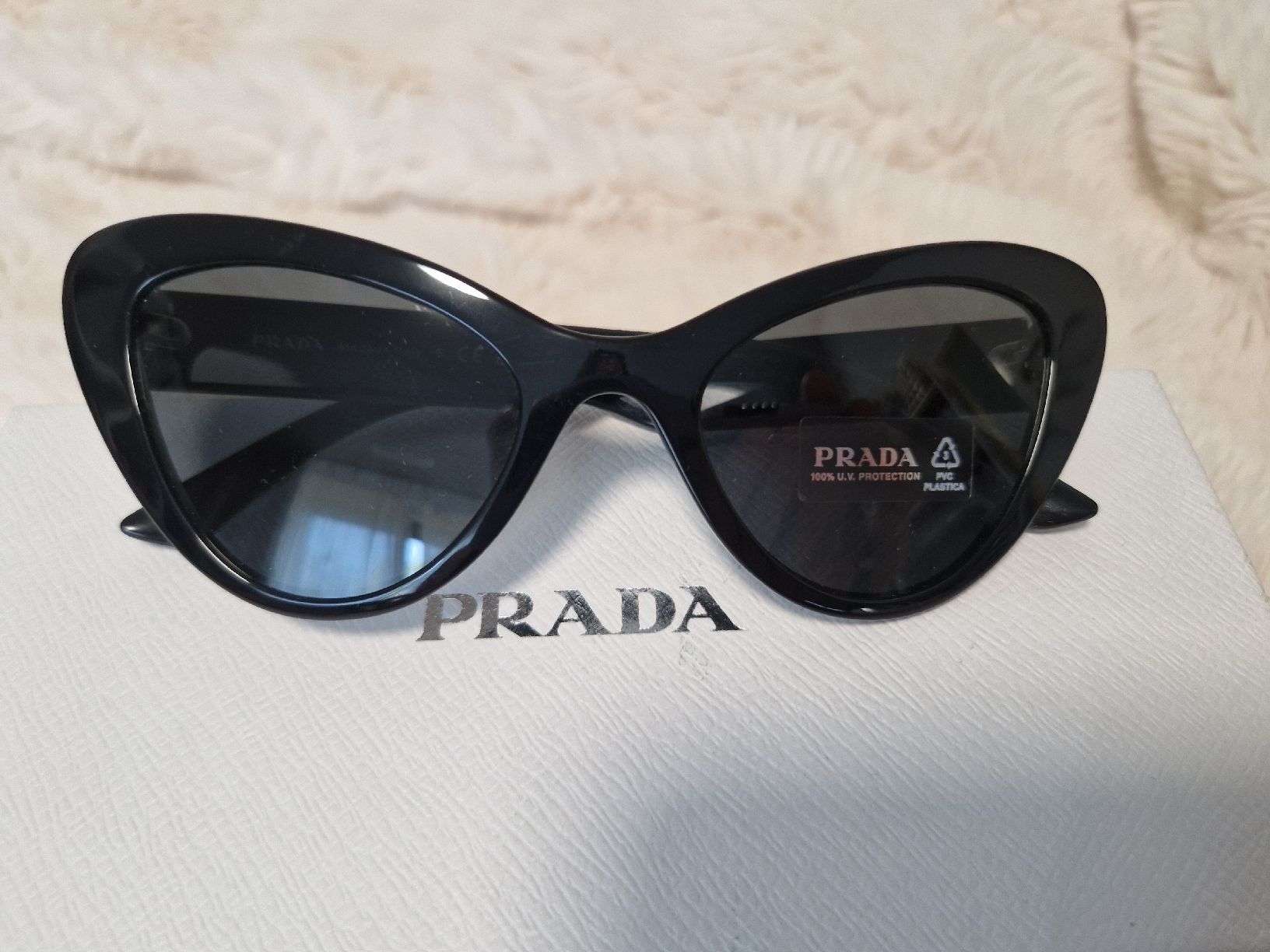 Prada Occhiali & Lenti: PRADA Sonnenbrillen – Nuovo e nell'imballaggio originale da Luzern venduto da Oceane08 1