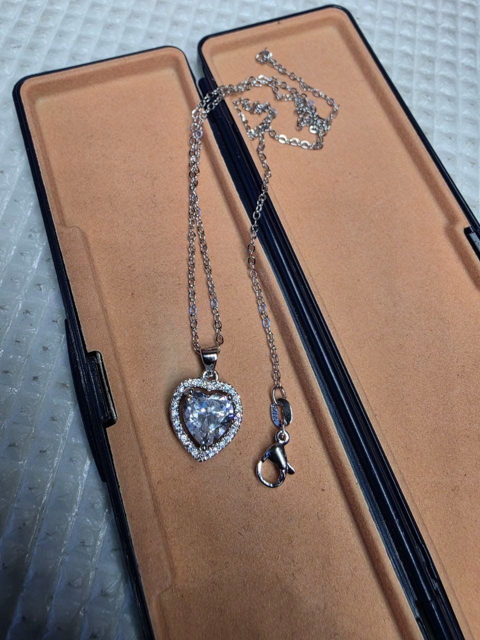 Catenine: Collier argent avec zircons – Nuovo e nell'imballaggio originale da Reconvilier venduto da Tsma67 3