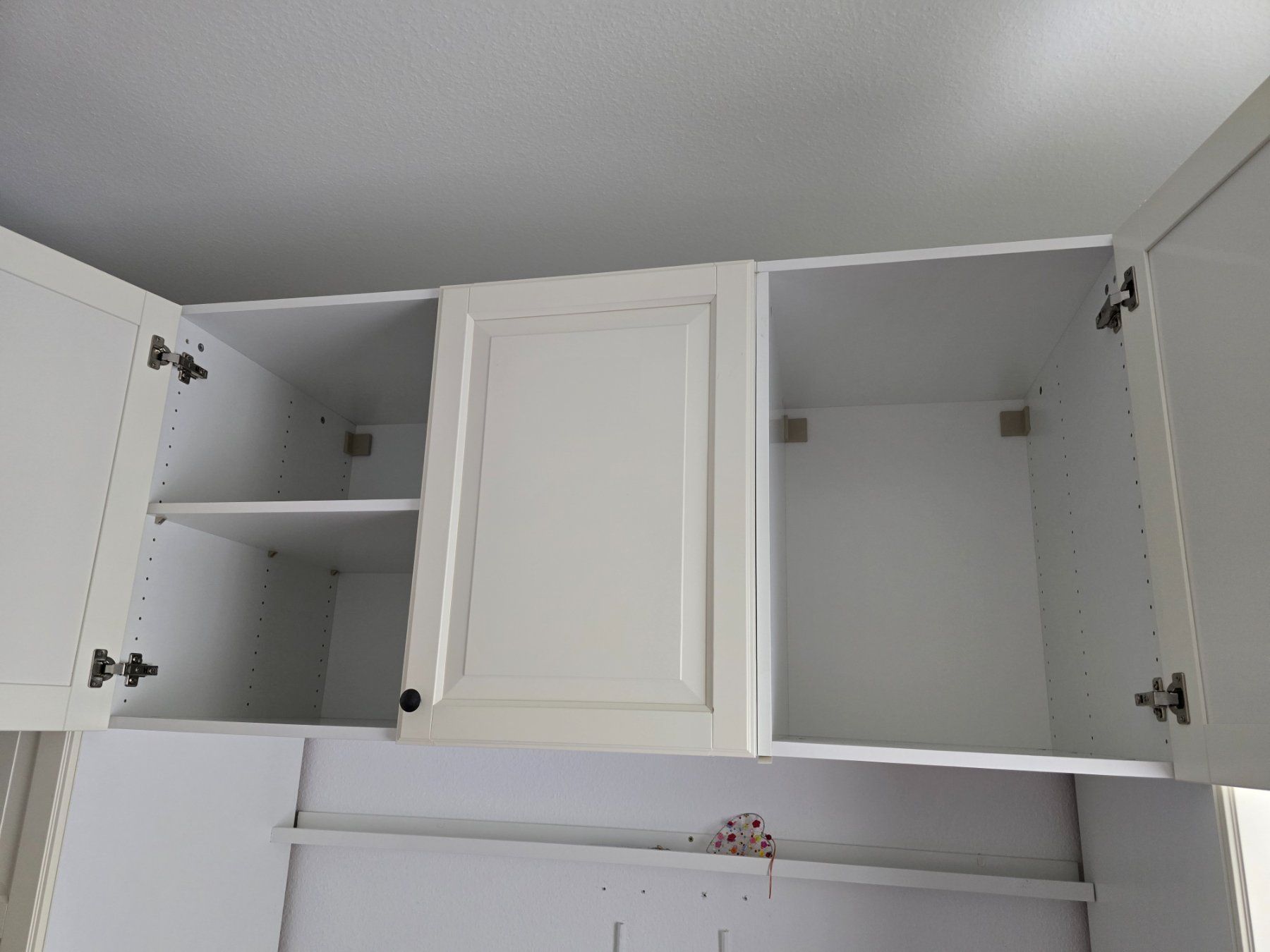Ikea Armadi: 2 (Hänge)Schränke – Usato da Wikon venduto da Nephilim74 1
