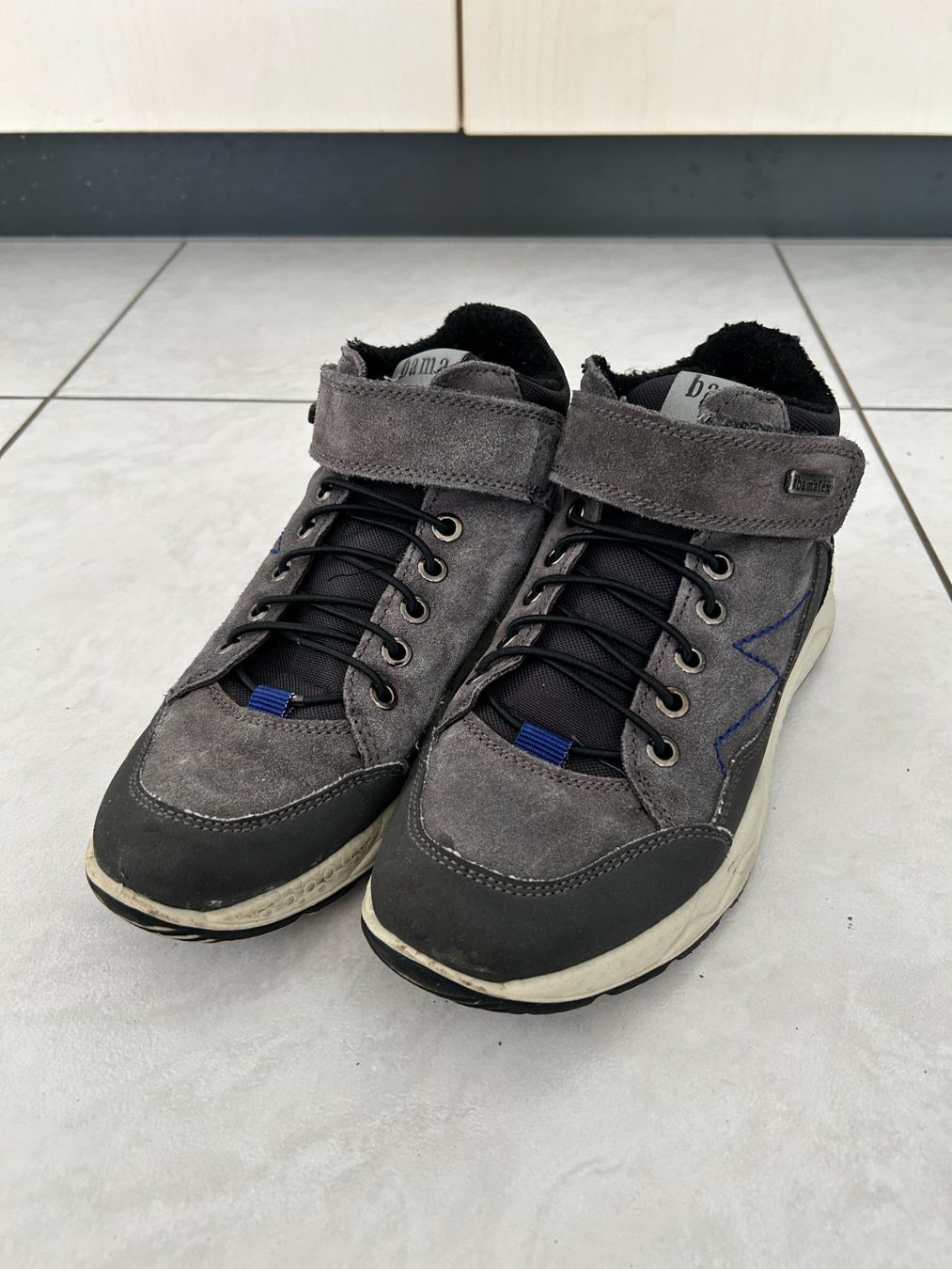 Scarpe per ragazzi: Herbstschuhe set Gr.36 – Usato da Emmenbrücke venduto da LuTi80 1