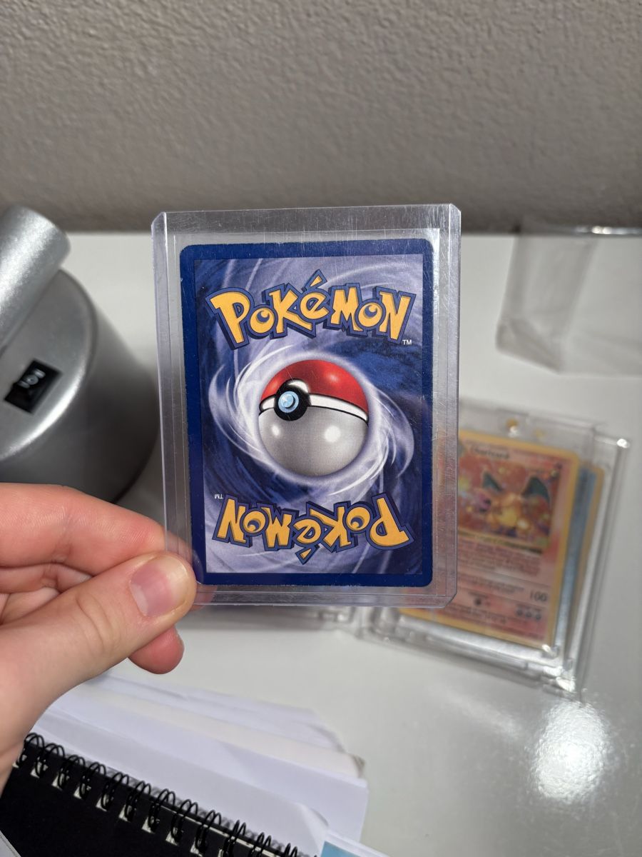 Pokémon Carte collezionabili: Charizard Glurak shadowless 1st edition – Usato da Erlinsbach venduto da cri_l7zw 4