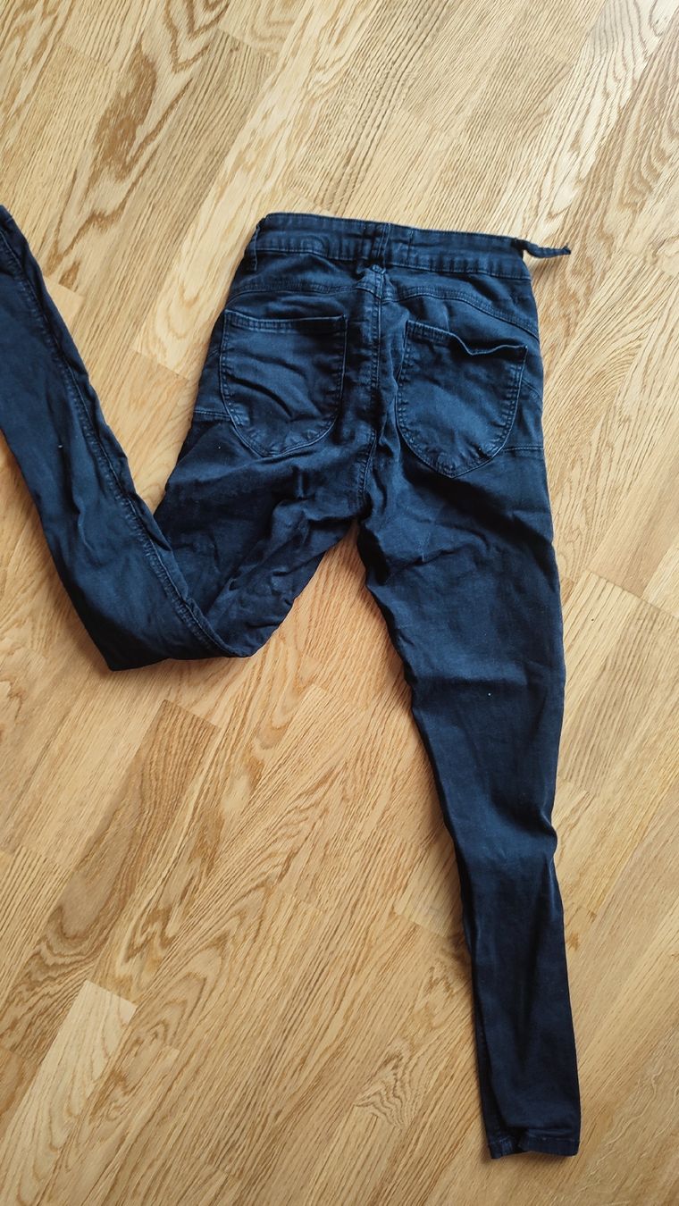 Jeans: Schwarze Damen Jeans PUMP, Grösse 36/38, – Usato da Basel venduto da kopfstand 3