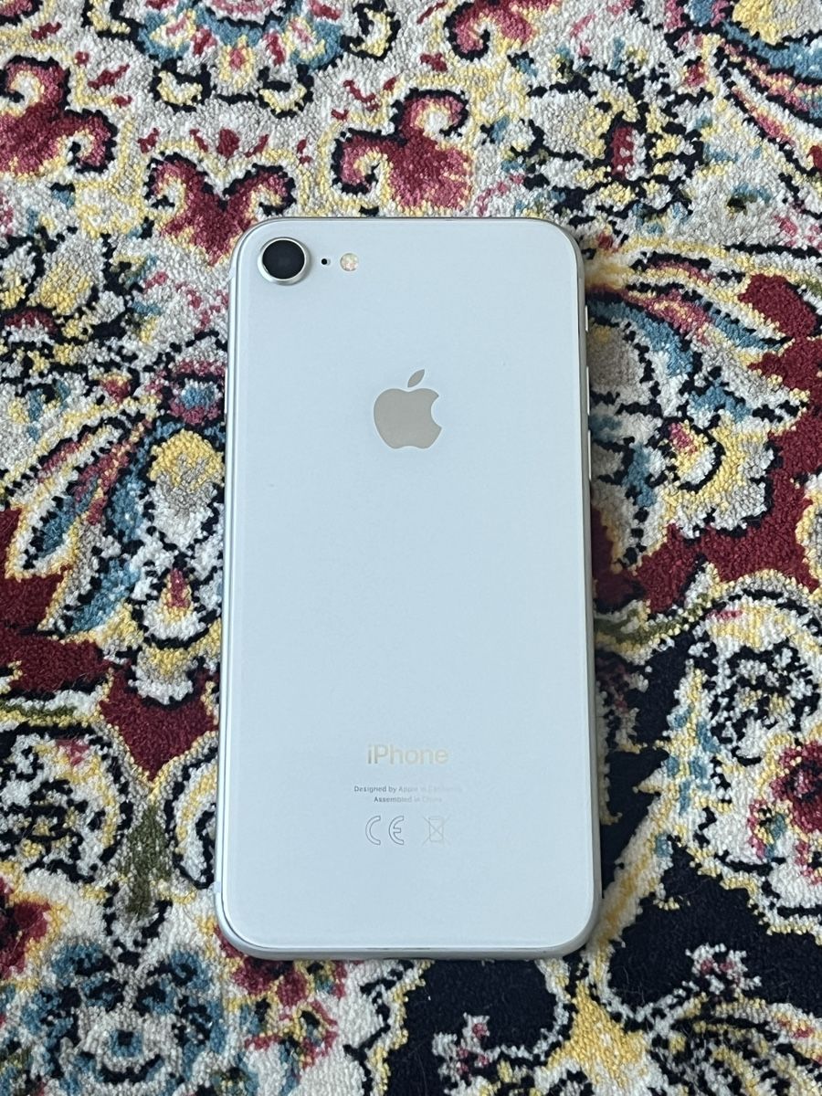 Apple Telefoni cellulari / Smartphones: iPhone 8 – Usato da Obfelden venduto da Latif_Safi 1