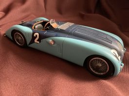 Spark 1/18 Bugatti Racer Rennwagen filigranes Modell