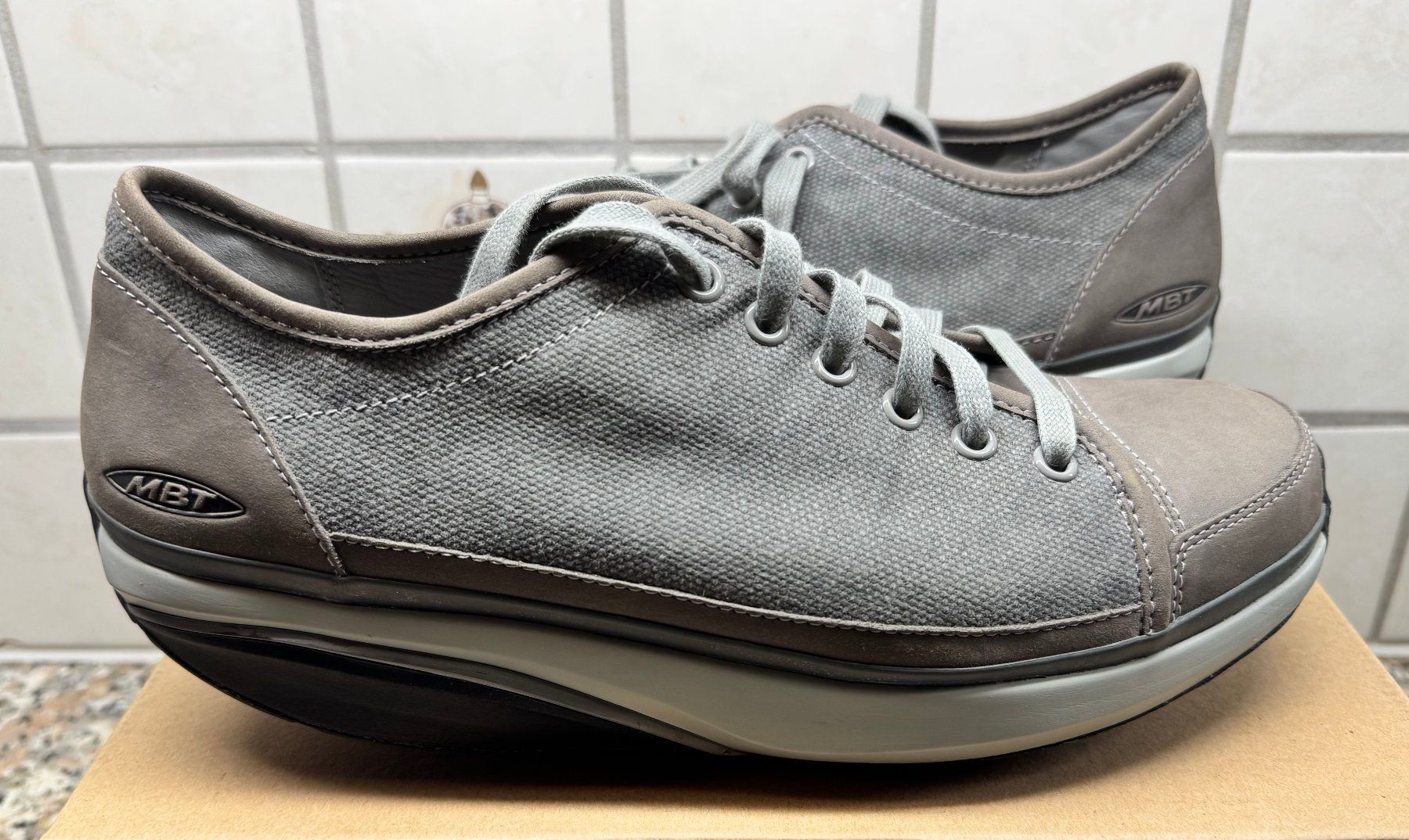 MBT Scarpe da uomo: Herrenschuh MBT, Grösse 41 – Usato da Oberdorf BL venduto da ileilo 3