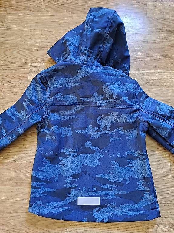 Giacche: Neue Softshell-Jacke - Grösse 92 – Nuovo (secondo la descrizione) da Rotkreuz venduto da Blubberli1 1