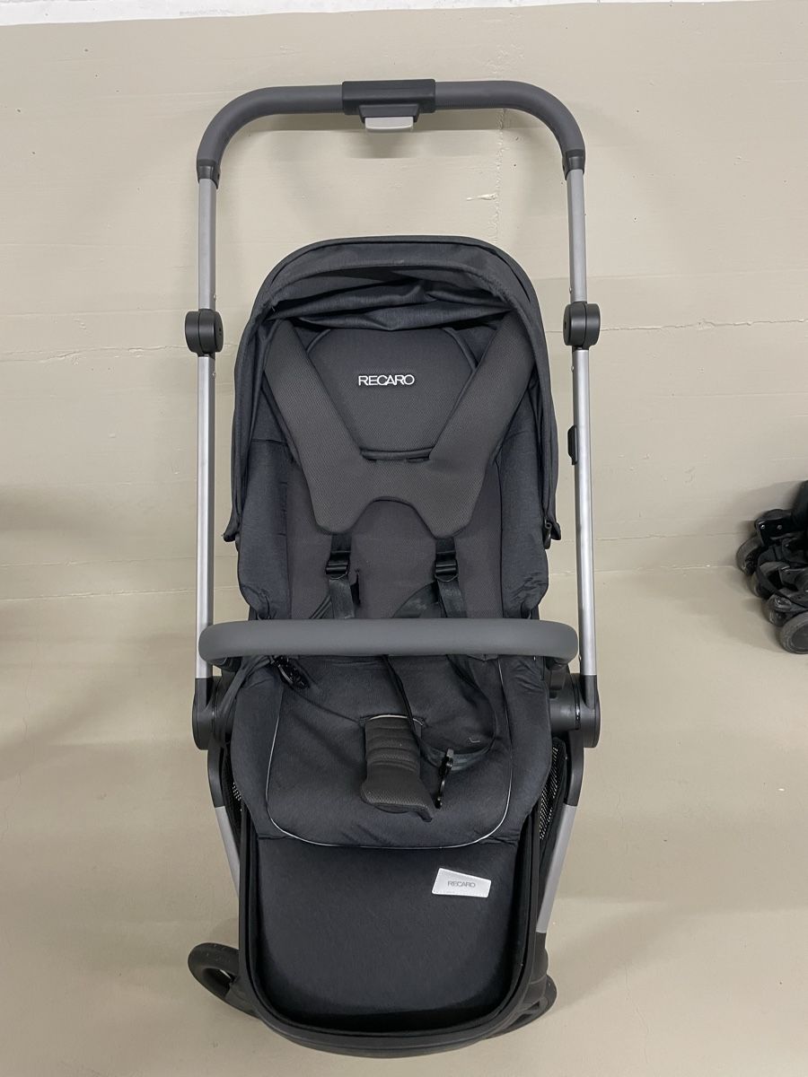 Recaro Kinderwagen: Kinderwagen, Kindersitz mit babyschale set  – Neu (gemäss Beschreibung) aus Niederlenz von Plusia 2