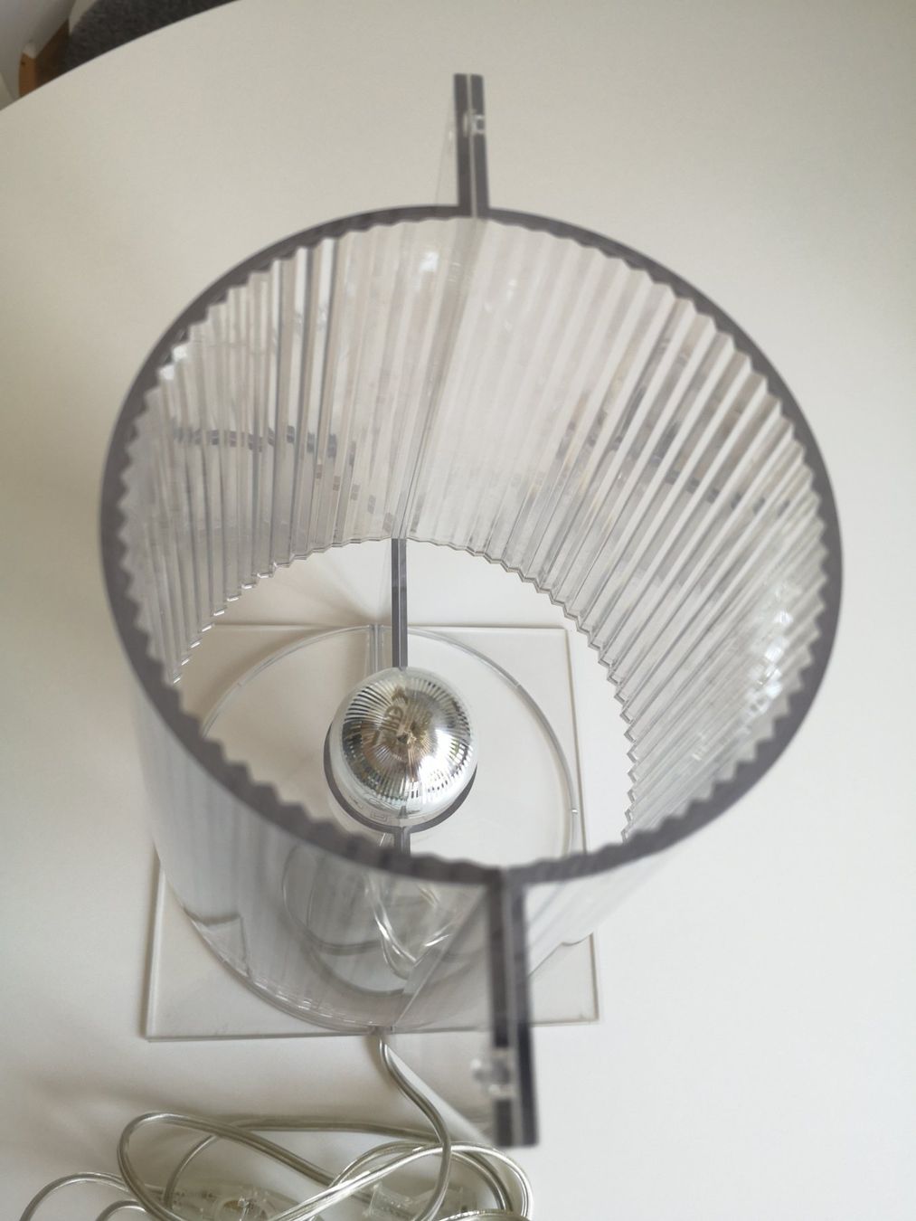 Kartell Lampade: KARTELL TAKE LAMPADA TISCHLAMPE – Usato da Sissach venduto da Megane21 6