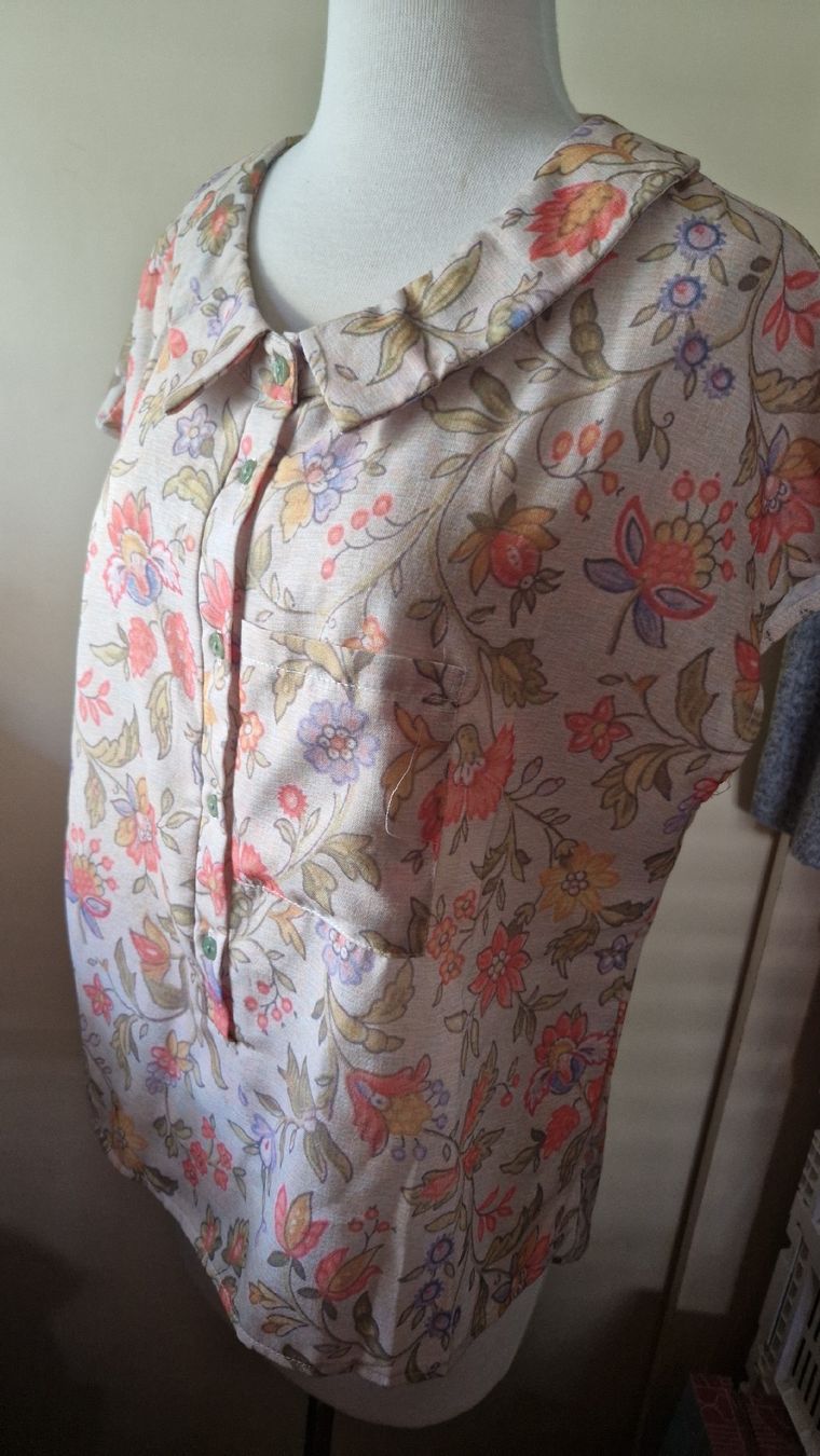 Camicette: Beige Damen Bluse, kurzarm, Blumenmuster, neu – Nuovo (secondo la descrizione) da Oberengstringen venduto da Sheera7 2