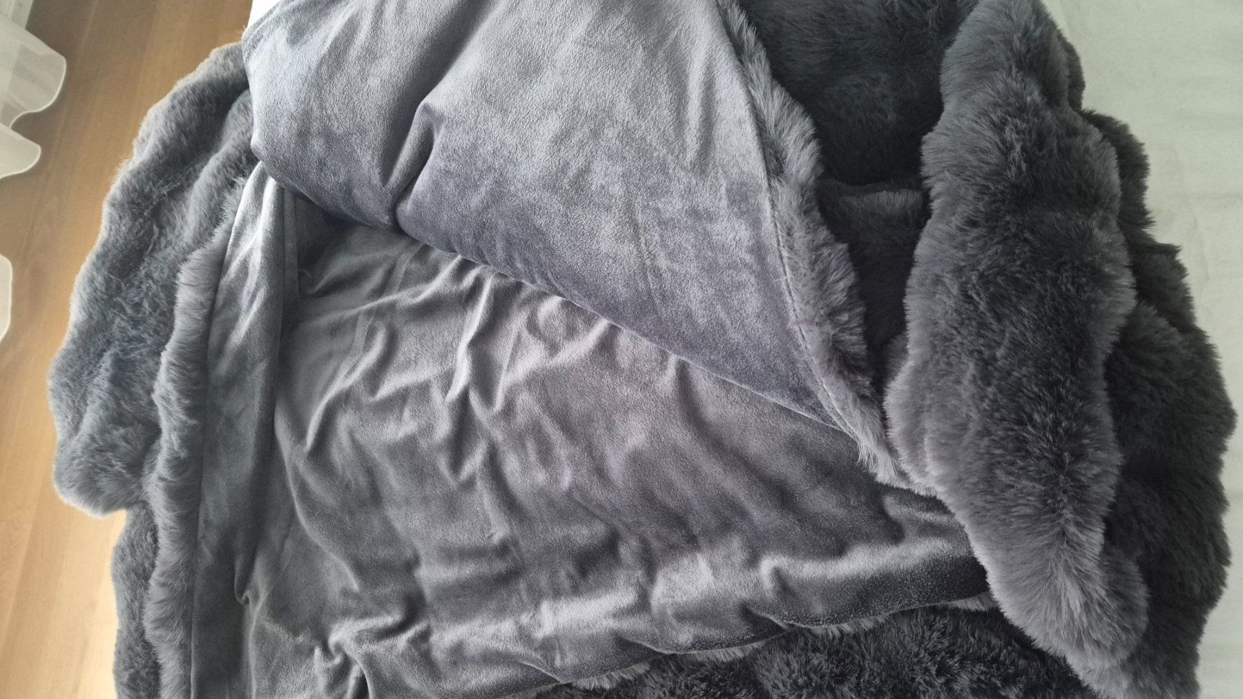 Coperte: Wohndecke «Cosy» - Anthrazit – Nuovo (secondo la descrizione) da Oberentfelden venduto da angelheart71 1