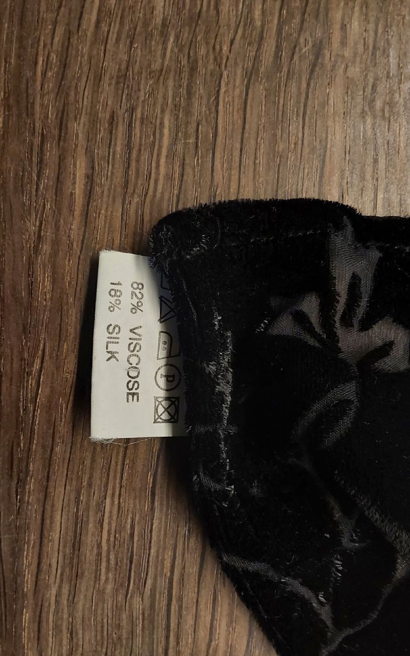 Foulard & Sciarpe: Samtschal schwarz mit Seide – Nuovo (secondo la descrizione) da Köniz venduto da scopello12 2