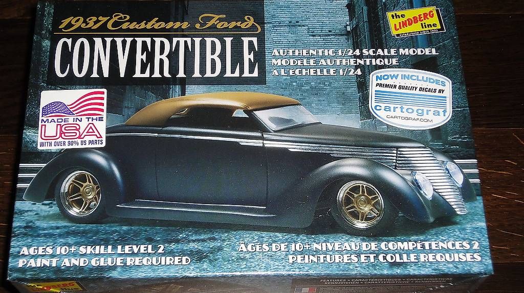 Kit di modellismo & Modellini statici: LINDBERG 1937 CUSTOM FORD CONVERTIBLE 1:24 – Nuovo e nell'imballaggio originale da Frümsen venduto da Malibu69