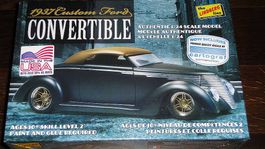 LINDBERG 1937 CUSTOM FORD CONVERTIBLE 1:24