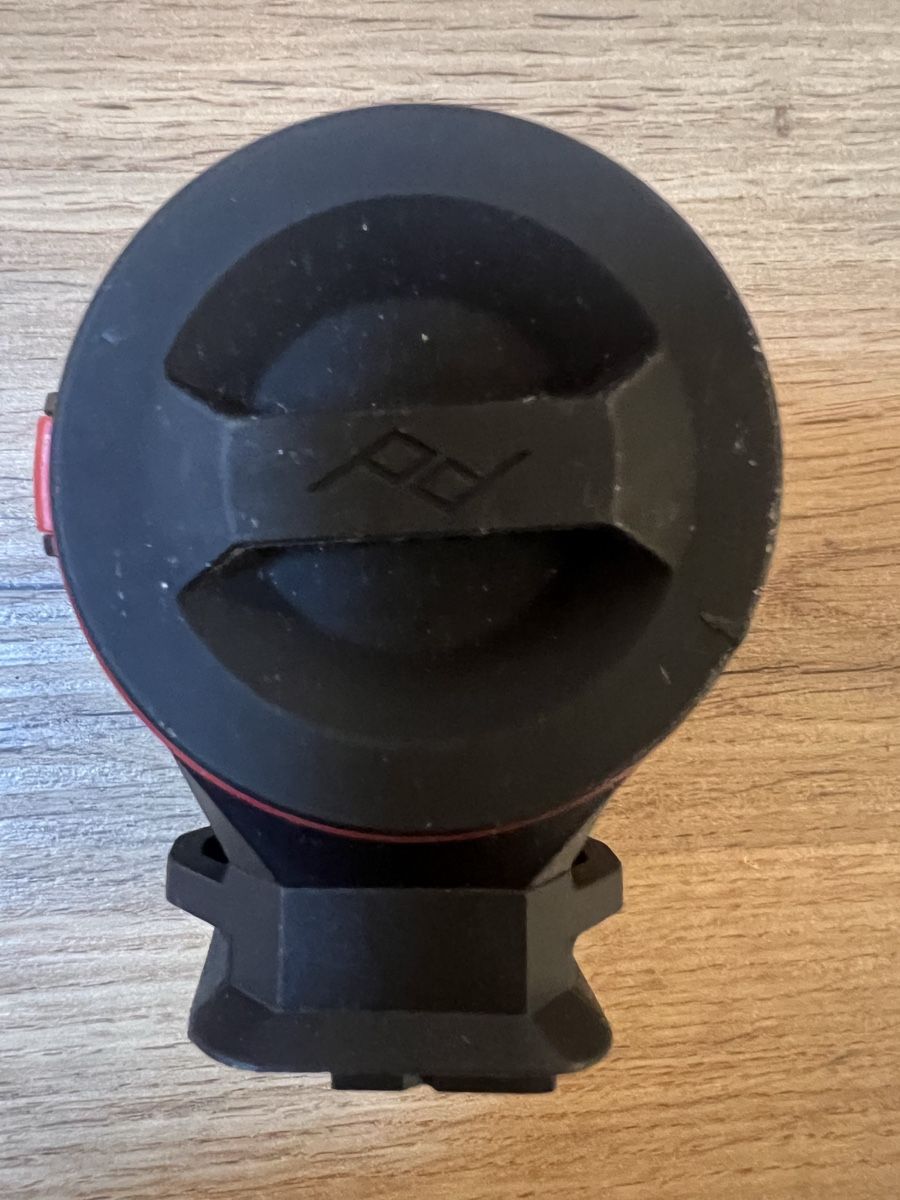 Sony Obiettivi: 2 Stück Peak Design Objektivhalterung Sony E/FE – Usato da Kallnach venduto da luk_9tdh 2