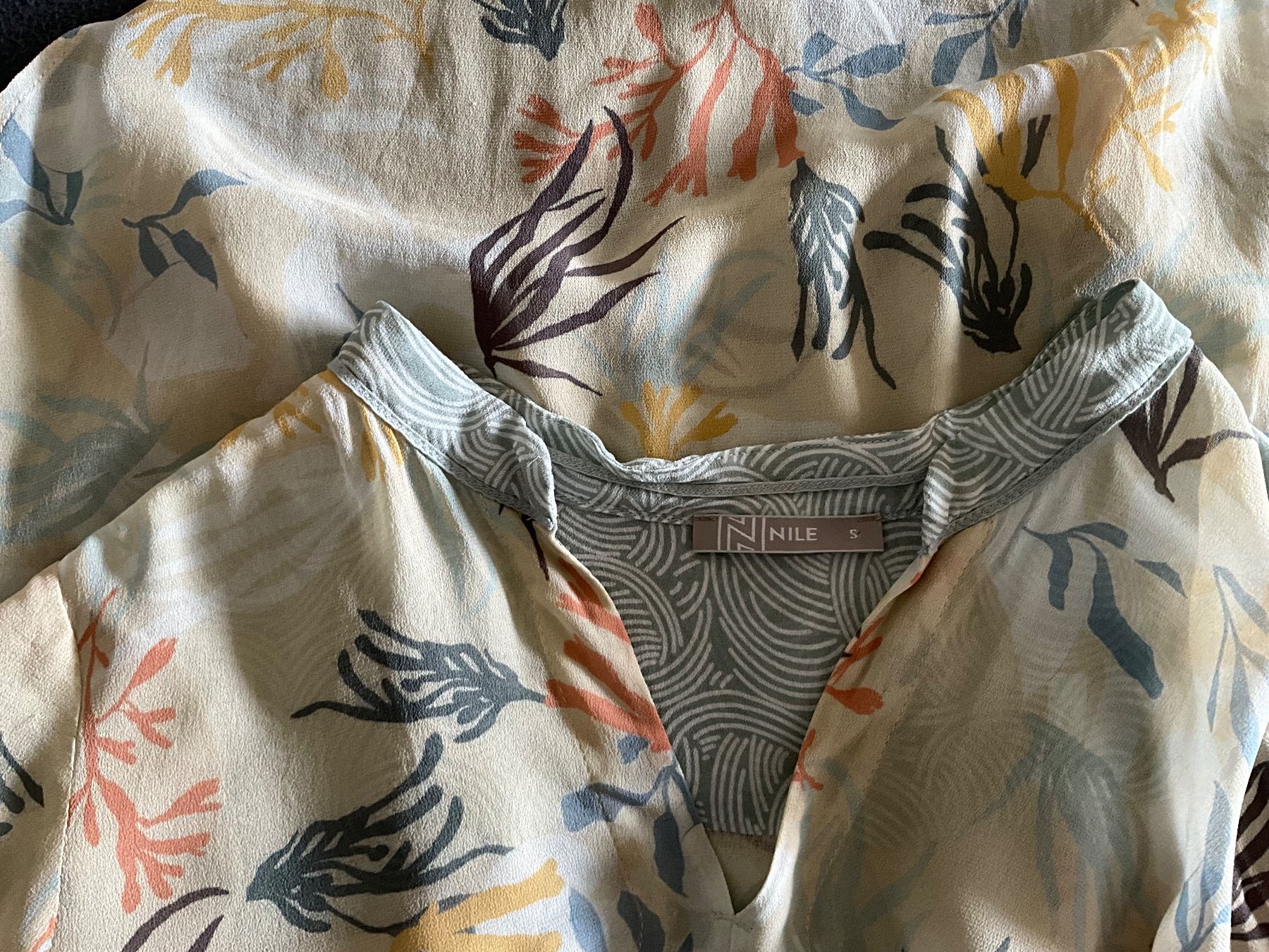 Nile Camicette: Bluse NILE Gr. S – Usato da Muri b. Bern venduto da SmuriS 2