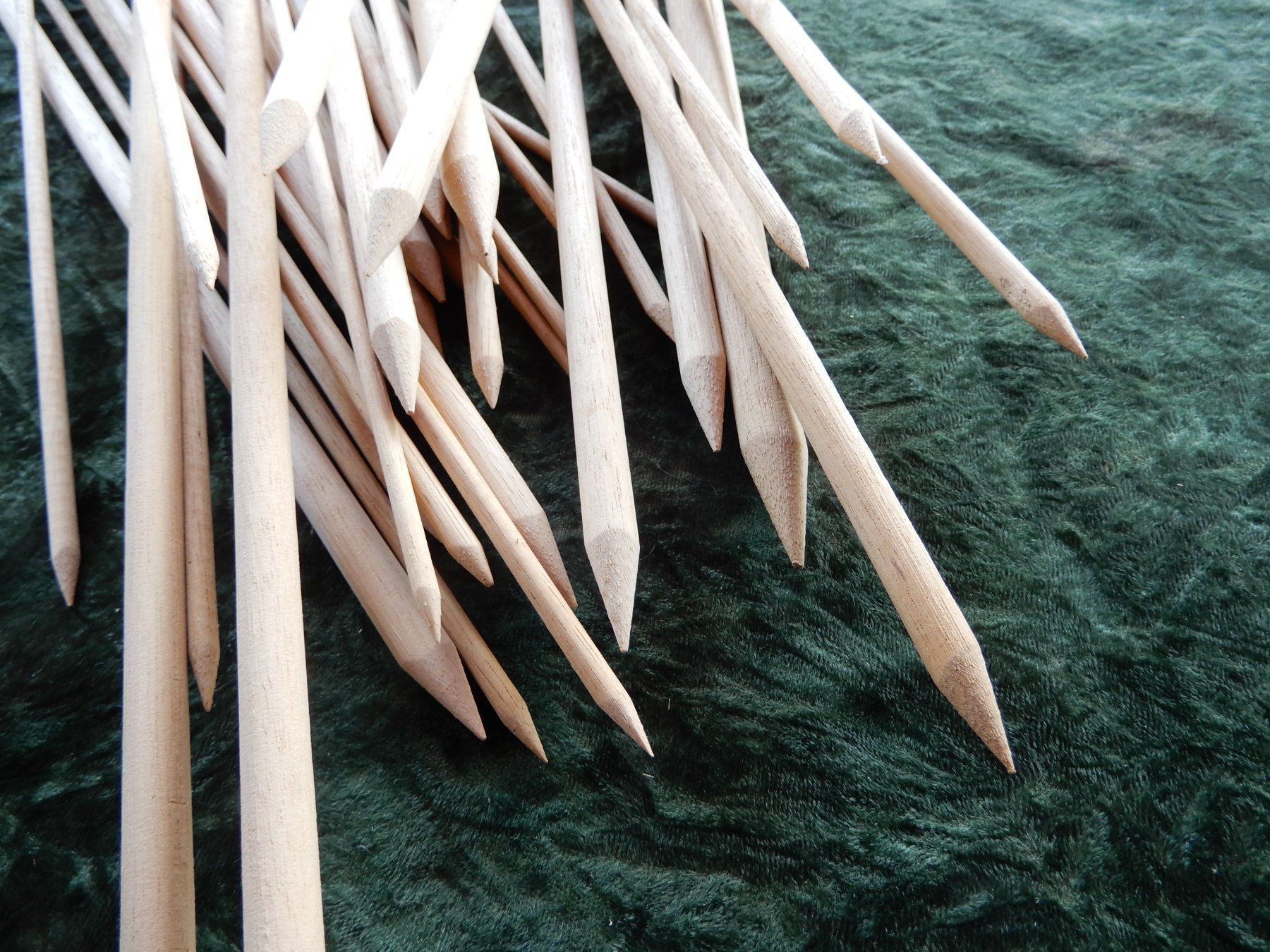 Ferri: 18 PAAR HOLZSTRICKNADELN – Nuovo (secondo la descrizione) da Huttwil venduto da Kunterbuntli 3