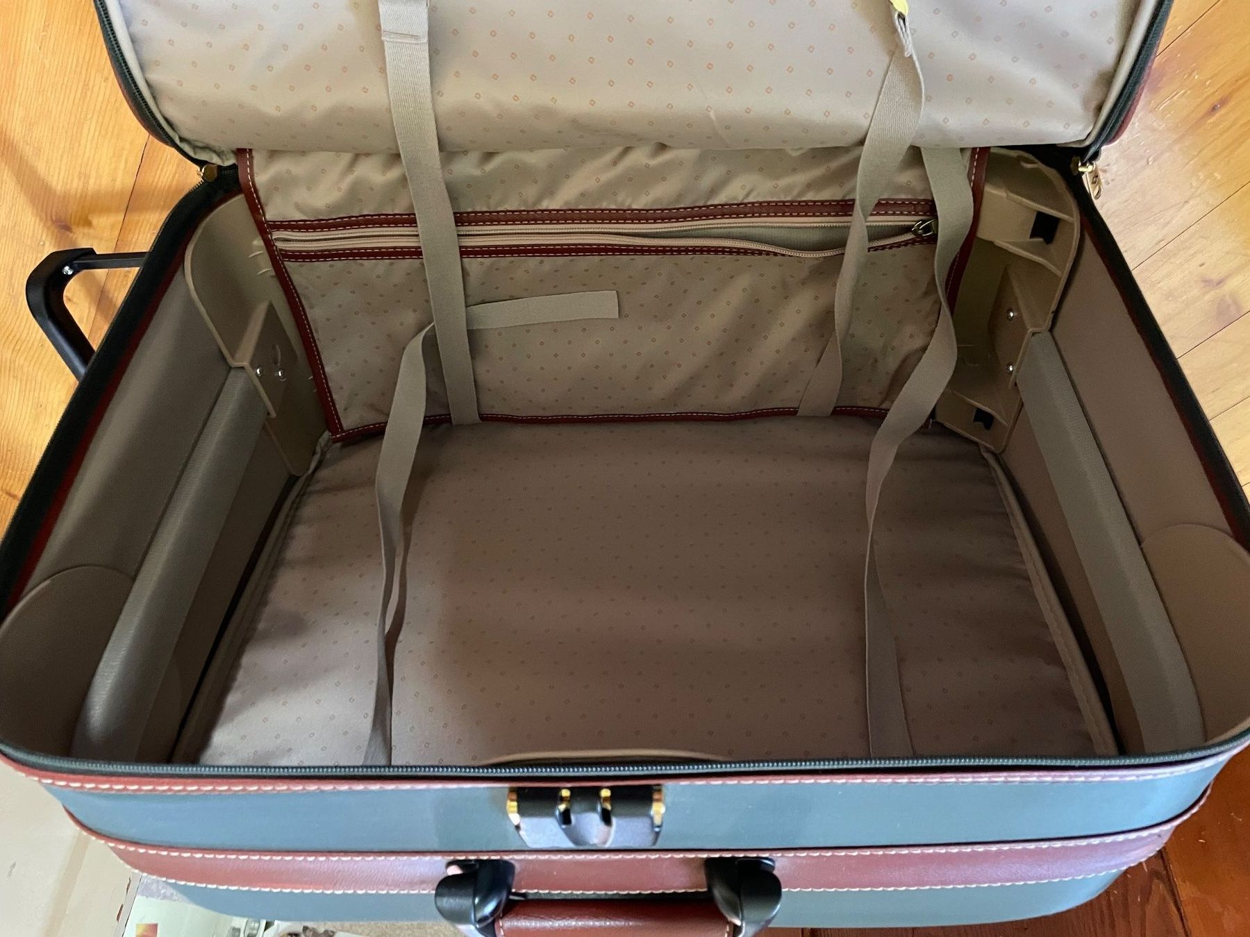 Samsonite Valigie: Samsonite Koffertrolley — vintage! – Usato da Domat-Ems venduto da Amanda78 3