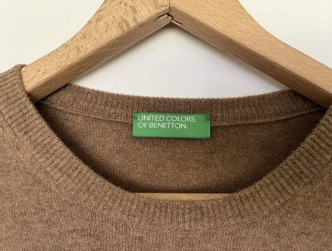 Benetton Maglioni & Felpe: Brauner Wollpullover von Benetton – Usato da Zürich venduto da vanisza 1