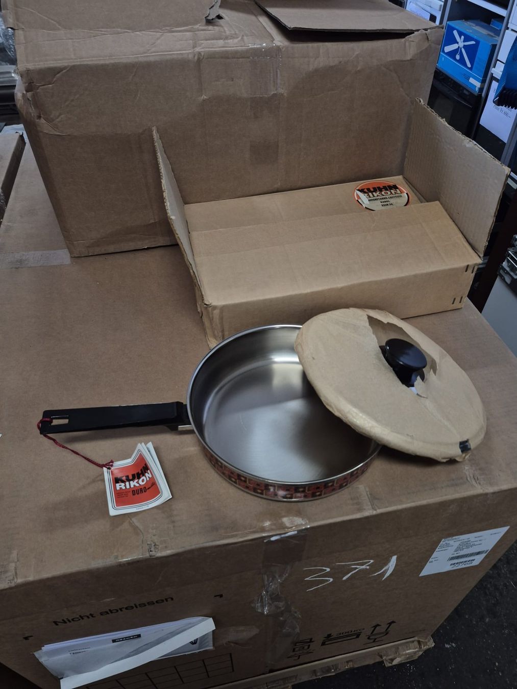 Kuhn Pfannen: KUHN RIKON DURO – Vintage Style Bratpfanne mit Deckel – Neu und originalverpackt aus Biel/Bienne von Popoff1 2