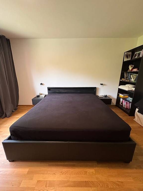 Letti: Bett 180x200 – Usato da Bassersdorf venduto da que_pq5r 1