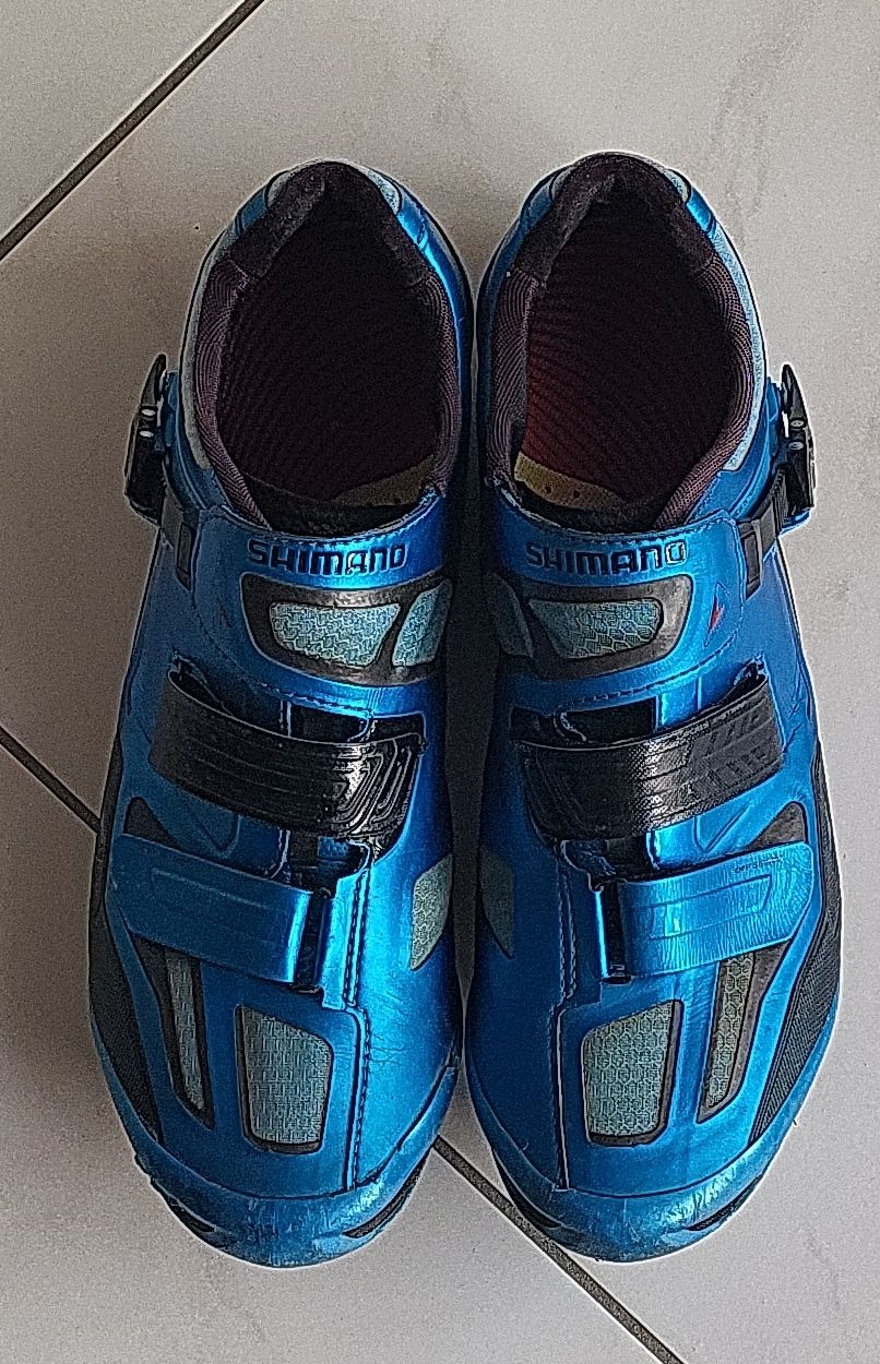 Shimano Chaussures hommes: Fahrradschuhe Shimano blau Grösse 46 – D'occasion à Zollbrück par Swissrace2