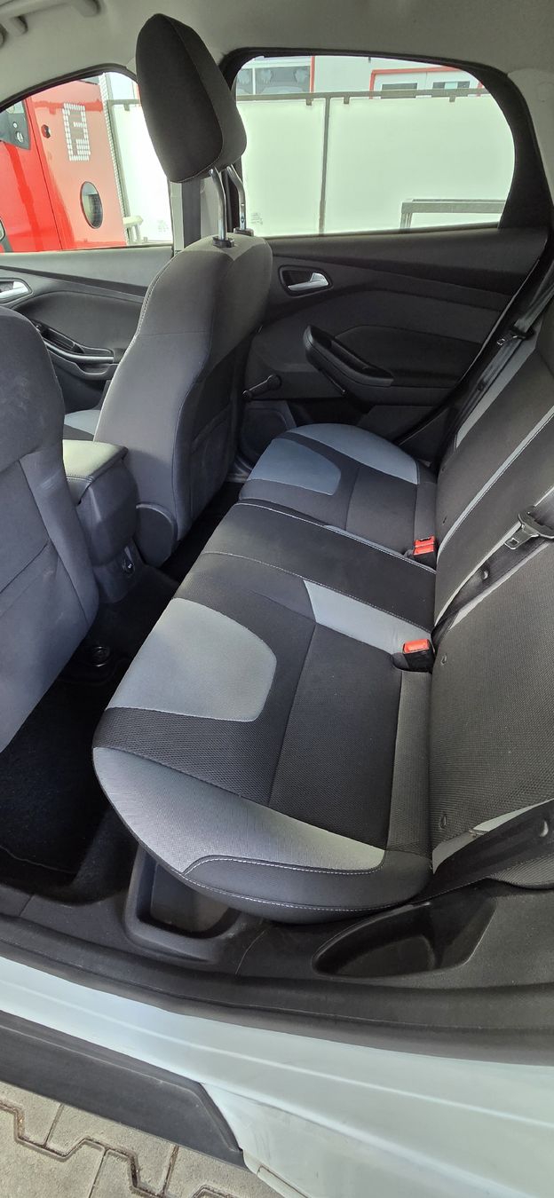 Ford Autos: Ford Focus 1.0 SCTi – Gebraucht aus Zwingen von abr_6mtf 4