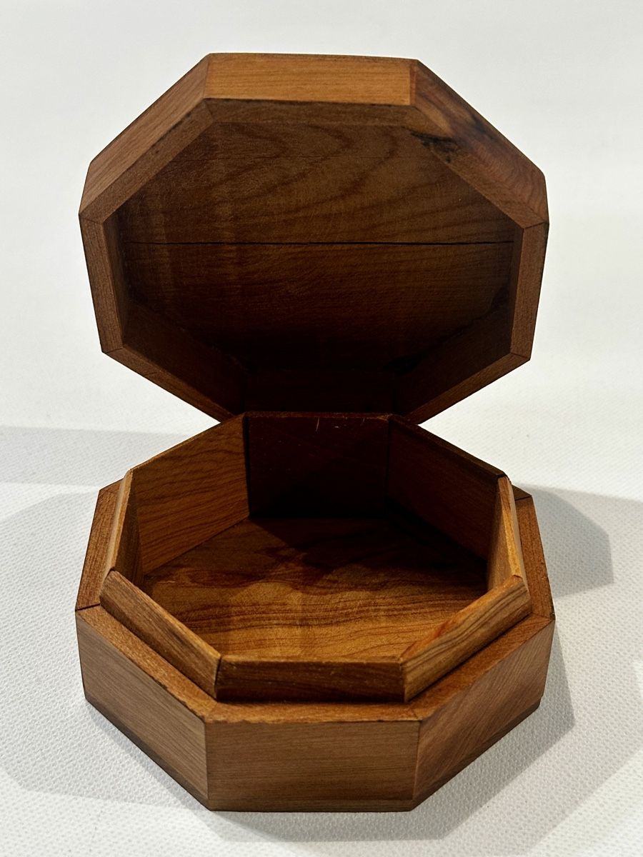 Truhen: Holzbox mit Muster - ungebraucht – Neu und originalverpackt aus Rorschach von car_wbc5 1