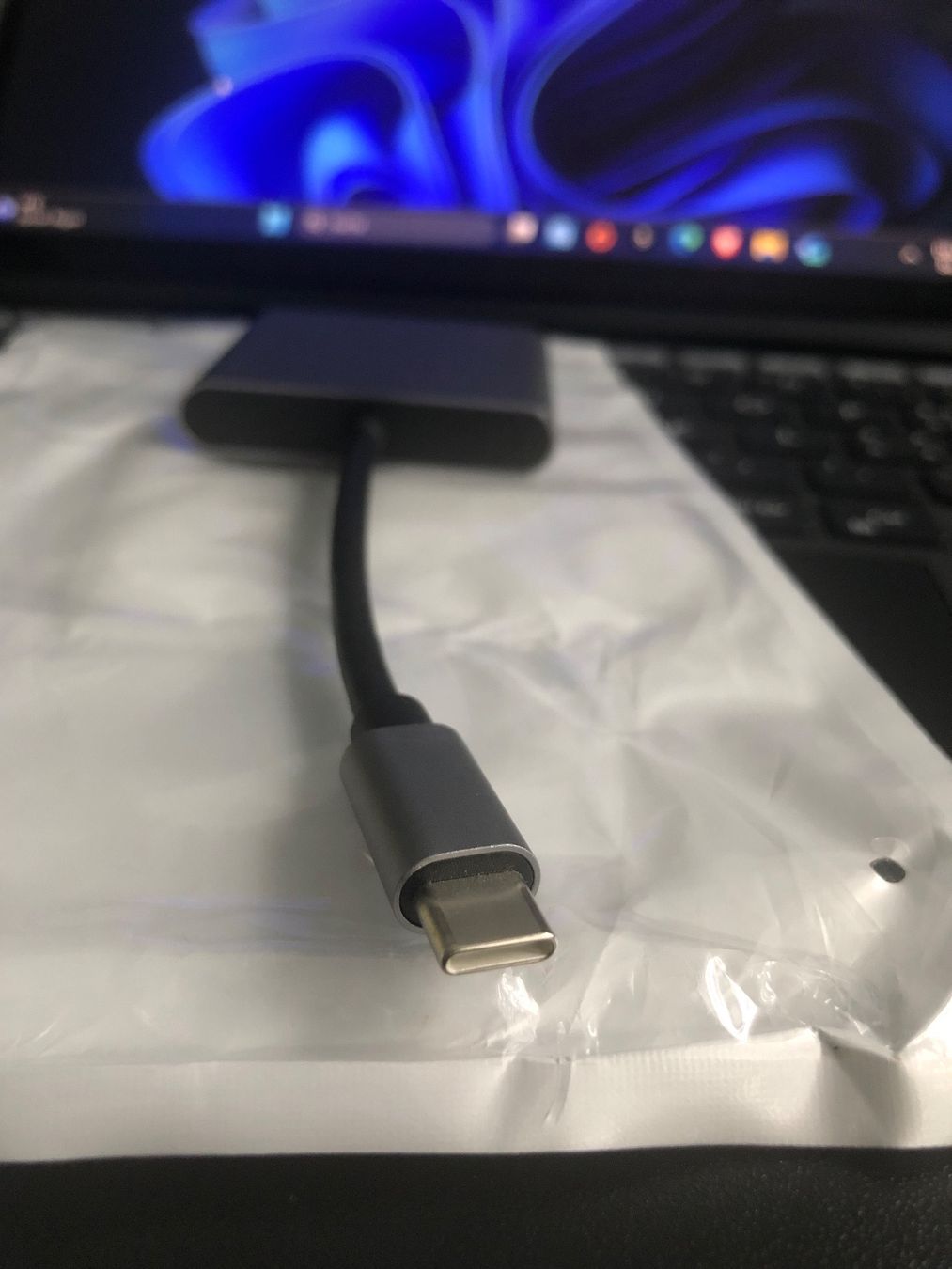 Kabel: USB-C Multiport Adapter HDMI 4K Hub Typ C auf USB 3, Spliter – Neu und originalverpackt aus Schaffhausen von _ALEJNA_ 4