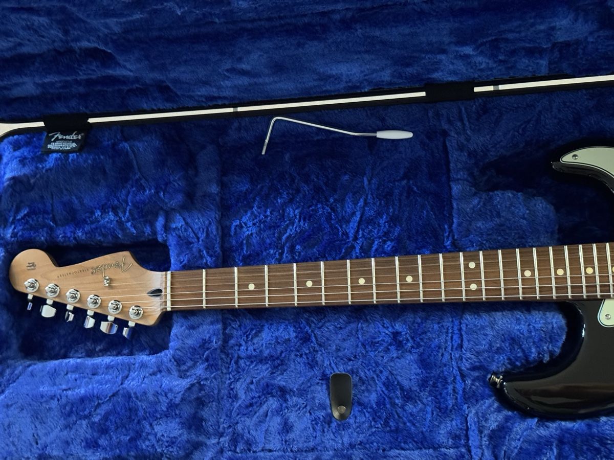 Fender Instruments de musique: Fender Player Stratocaster Limited Edition – Neuf (Voir description) à Oberlunkhofen par ste_vtj5 3