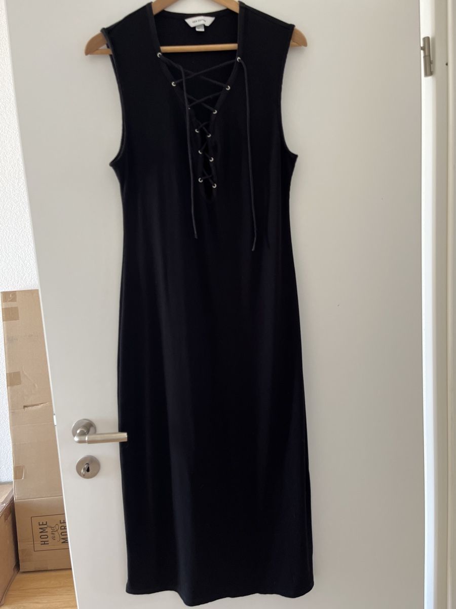 H&M Kleider: Kleid – Gebraucht aus Allschwil von MaloseS08