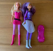 Barbie Starlight Mattel mit Skateboard & Barbie Superheldin