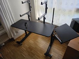 K&M Keyboardtisch schwarz mit Zubehör 