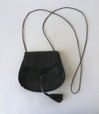 Umhänge-Beutel schwarz (Ziegen-Leder)