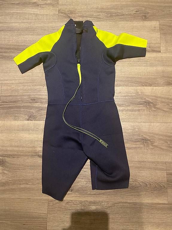 Anzüge: Neoprenanzug dunkelblau/lemongreen 77 cm lang – Gebraucht aus Lugnorre von terowa26 1