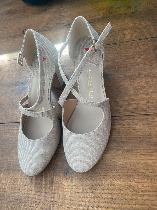 Scarpe da donna: NEUE Sandalen Lazzarini – Nuovo (secondo la descrizione) da Berneck venduto da les_jh5r 1