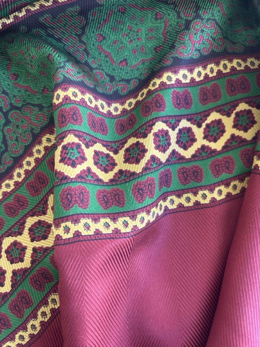 Foulards, Tücher & Schals: Seidenschal vintage  – Gebraucht aus Zürich von linfri 1