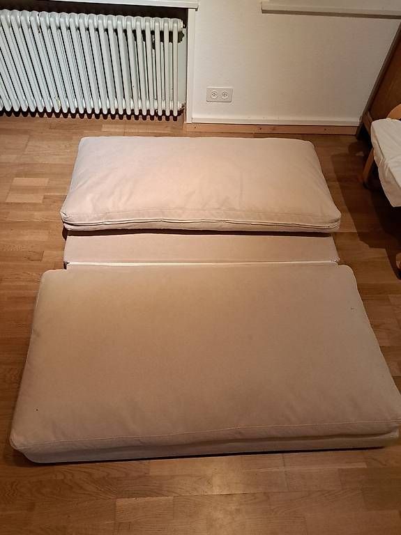 Divani: Bodensofa HOMCOM beige – Usato da Egg b. Zürich venduto da kar_bcn6 4