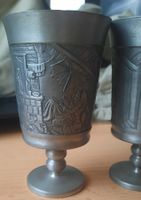 Zwei Rein Zinn Becher, Motiv, 10 cm, Vintage