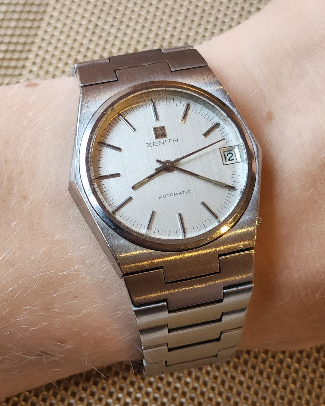 Zenith Orologi: Zenith Uhr Vintage "Hidden Crown" RARITÄT ‼️ – Usato da Horgen venduto da AJT 2