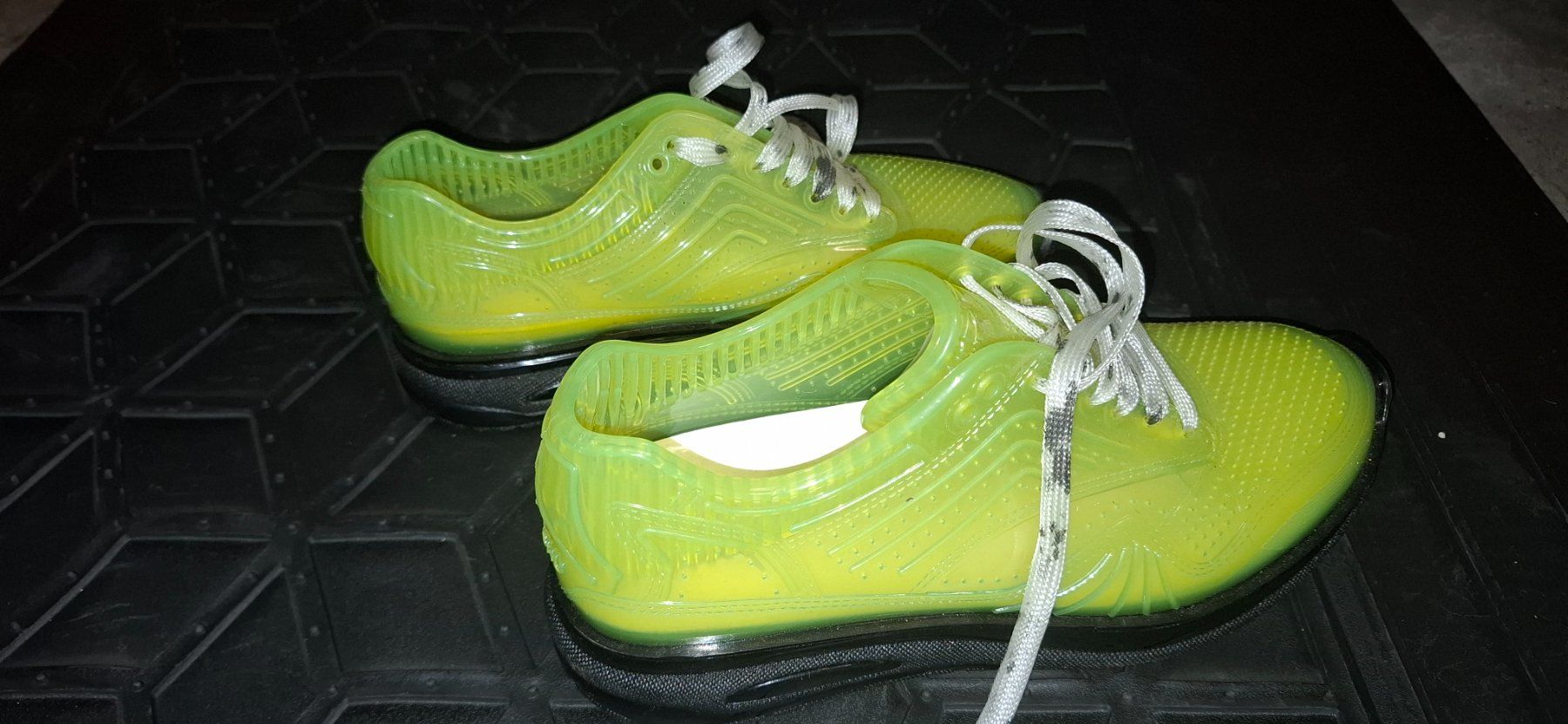 Herrenschuhe: AirDP by Ishu+ Sneaker Nr.:43 – Neu und originalverpackt aus Basel von Dawid1713 4