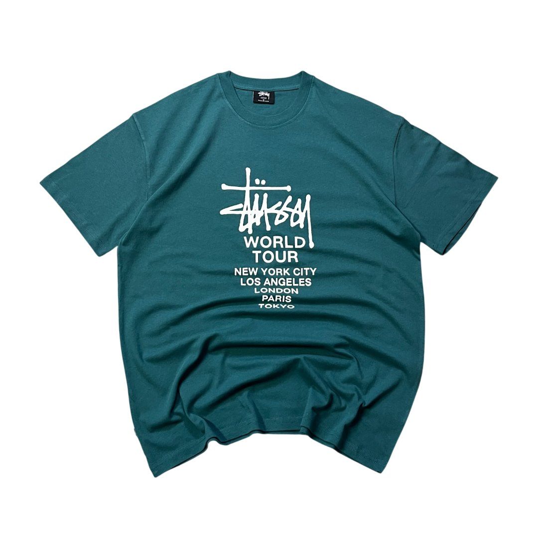 Stüssy T-Shirts: Stüssy World Tour Tee (M) – Neu (gemäss Beschreibung) aus Chamoson von Sapoloshop