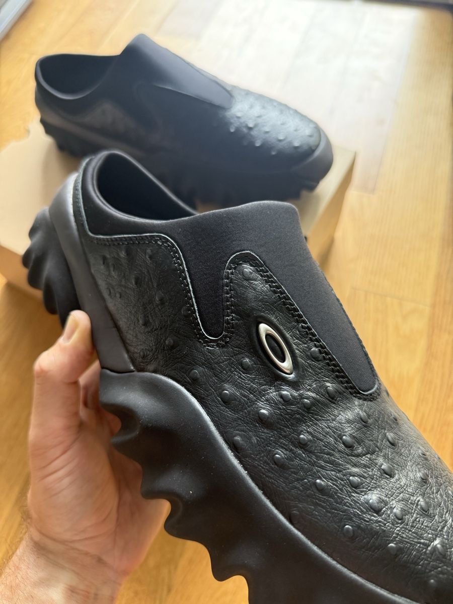 Oakley Herrenschuhe: Oakley Factory Team Chop Saw Mule – Neu und originalverpackt aus Zürich von _matzhah 1