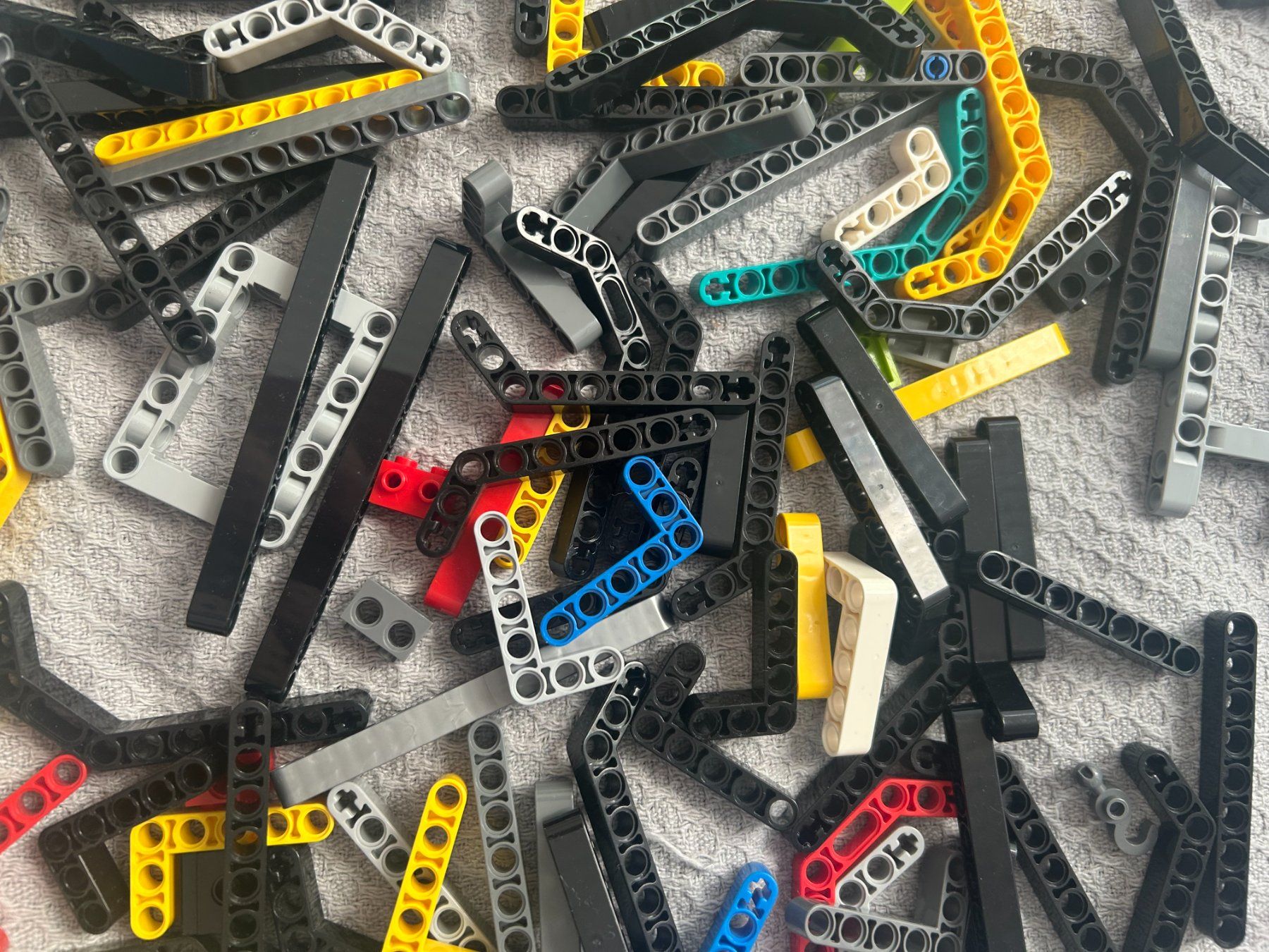 Lego Giocattoli: 340 Gramm rund Lego Technik Lochbalken – Usato da Volketswil venduto da Daniel68ernst 2