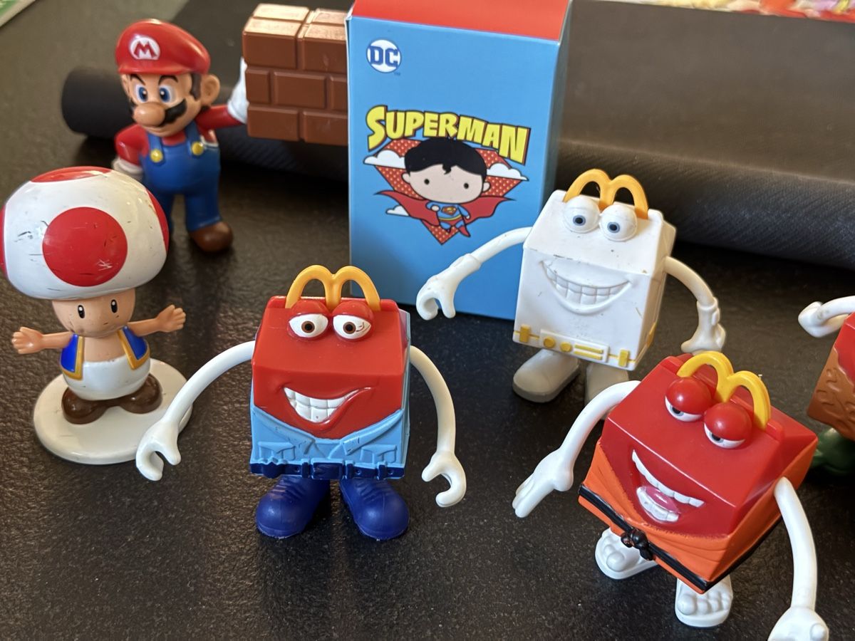 Mc Donald's Giocattoli: Mc Donald Happy Meal Mario – Usato da Uvrier venduto da sauma85 2